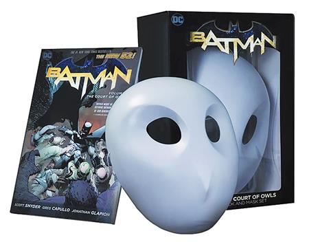 BATMAN THE COURT OF OWLS MASK AND BOOK SET (NEW EDITION) (Backorder, Allow 4-5 Weeks) - Comicbookeroo